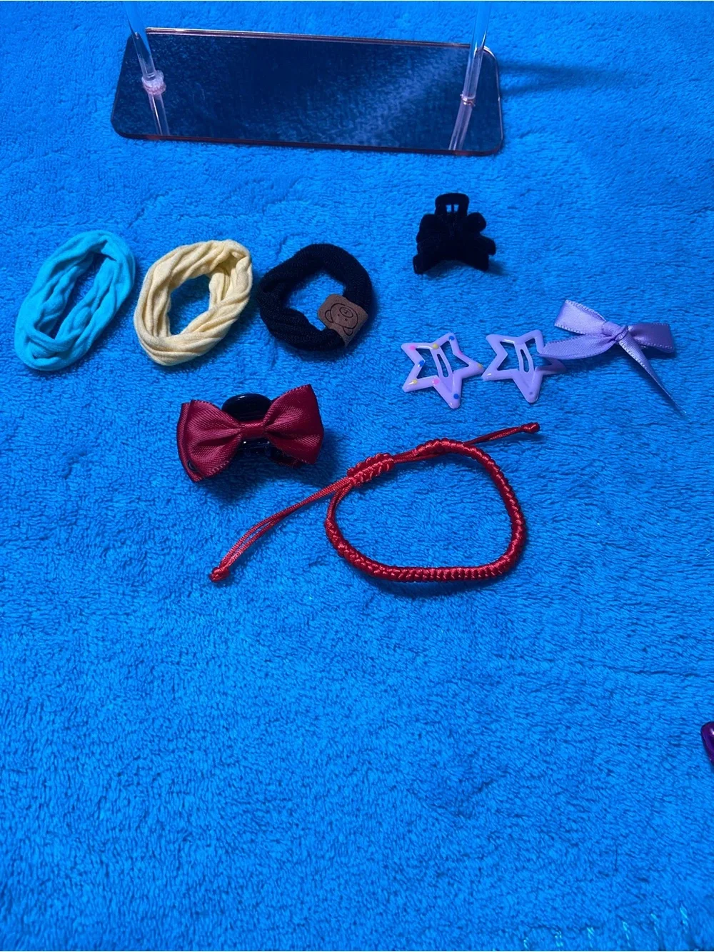 Hair clips, claws and ties
